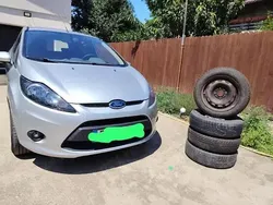 Gri Utilizat 2011 Ford Fiesta Hatchback | 3.900 EUR (Preț OK)