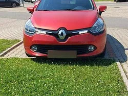 Culoarerosu Utilizat 2015 Renault Clio GrandTour Life Break | 9.900 EUR (Scump)