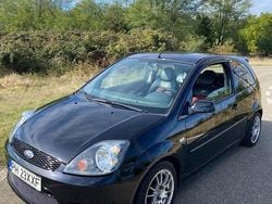 Culoarenegru Utilizat 2007 Ford Fiesta Coupe | 5.499 EUR