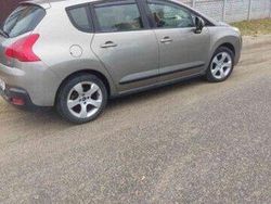 Culoareargint Utilizat 2009 Peugeot 3008 SUV | 4.250 EUR (Scump)