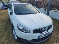 Alb Utilizat 2011 Nissan Qashqai +2 SUV | 7.200 EUR (Preț OK)