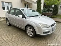 Gri Utilizat 2007 Ford Focus Hatchback | 2.300 EUR (Preț OK)
