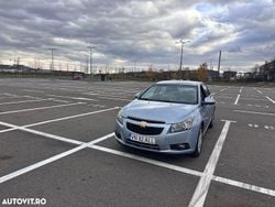 Culoarealbastru Utilizat 2010 Chevrolet Cruze LT Hatchback | 3.999 EUR (Preț OK)