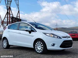 Alb Utilizat 2011 Ford Fiesta Hatchback | 4.699 EUR (Puțin scump)