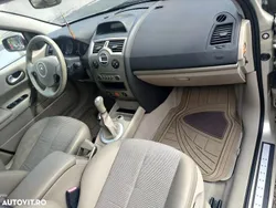 Galbeuriu Utilizat 2008 Renault Mégane II Privilege Break | 2.000 EUR (Preț OK)
