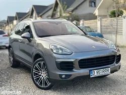 Gri Utilizat 2015 Porsche Cayenne S E-Hybrid Platinum Edition SUV | 27.960 EUR