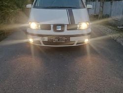 Alb Utilizat 2008 Seat Alhambra Monovolum | 2.200 EUR (Super Preț)