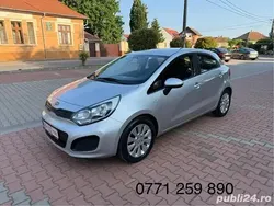 Utilizat 2013 Kia Rio SUV | 4.650 EUR