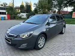 Utilizat 2012 Opel Astra Break | 2.950 EUR (Preț bun)