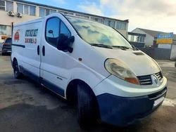 Alb Utilizat 2007 Renault Trafic Van | 1.590 EUR
