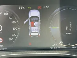 Gri Utilizat 2020 Volvo XC40 SUV | 31.000 EUR