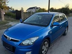 Culoarealbastru Utilizat 2010 Hyundai i30 Classic Hatchback | 2.850 EUR (Preț bun)