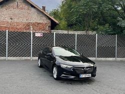 Culoarenegru Utilizat 2018 Opel Insignia Innovation Berlinǎ | 9.000 EUR (Preț bun)