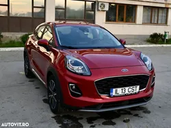 Rosu Utilizat 2020 Ford Puma Titanium SUV | 13.600 EUR (Puțin scump)