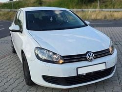 Culoarealb Utilizat 2010 VW Golf VI Hatchback | 4.200 EUR (Preț bun)