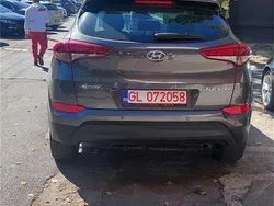 Gri Utilizat 2016 Hyundai Tucson SUV | 14.850 EUR (Preț bun)