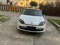 Utilizat 2010 Renault Laguna III Hatchback | 3.500 EUR (Preț OK)