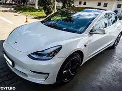 Alb Utilizat 2020 Tesla Model 3 Long Range Berlinǎ | 16.500 EUR