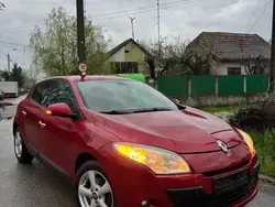 Rosu Utilizat 2009 Renault Mégane III Hatchback | 3.950 EUR (Preț OK)