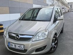 Utilizat 2008 Opel Zafira Monovolum | 3.699 EUR