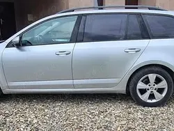 Gri Utilizat 2015 Skoda Octavia Berlinǎ | 10.300 EUR