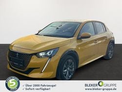 Utilizat 2021 Peugeot e-208 Active Hatchback | 15.879 EUR