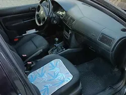 Utilizat 2006 VW Golf V Break | 3.500 EUR