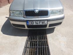 Utilizat 2001 Skoda Octavia Berlinǎ | 2.100 EUR