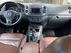 Culoarenegru Utilizat 2012 VW Tiguan SUV | 10.000 EUR (Preț OK)