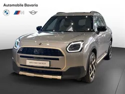 Argintiu melting iii metalizat Utilizat 2024 Mini Countryman SUV | 33.891 EUR (Preț bun)