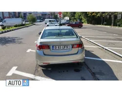 Gri Utilizat 2008 Honda Accord Berlinǎ | 7.900 EUR