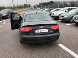 Utilizat 2010 Audi A4 Berlinǎ | 5.300 EUR (Preț bun)