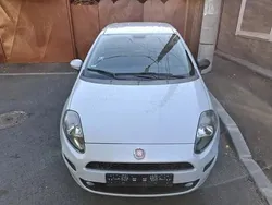 Utilizat 2012 Fiat Punto Hatchback | 1.950 EUR
