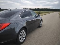 Utilizat 2010 Opel Insignia Berlinǎ | 2.200 EUR (Preț bun)