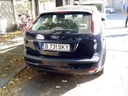 Albastru Utilizat 2005 Ford Focus Hatchback | 1.300 EUR