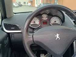 Negru Utilizat 2011 Peugeot 207 CC Allure Cabrio | 3.550 EUR