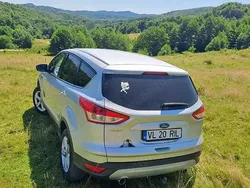 Gri Utilizat 2015 Ford Kuga SUV | 10.150 EUR (Preț OK)