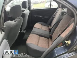 Albastru Utilizat 2001 Mitsubishi Carisma Hatchback | 1.200 EUR
