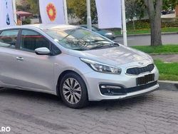 Culoareargint Utilizat 2016 Kia Ceed Hatchback | 7.500 EUR (Preț OK)