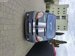 Gri Utilizat 2005 Renault Trafic Van | 5.500 EUR (Scump)