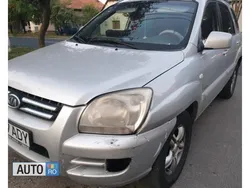 Argintiu Utilizat 2007 Kia Sportage SUV | 2.499 EUR