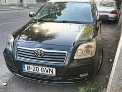 Utilizat 2006 Toyota Avensis Berlinǎ | 1.950 EUR