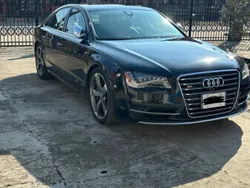 Utilizat 2014 Audi S8 Comfort Berlinǎ | 19.500 EUR