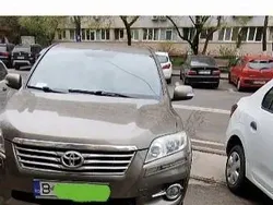 Culoaremaro Utilizat 2012 Toyota RAV4 Luxury SUV | 7.800 EUR (Super Preț)