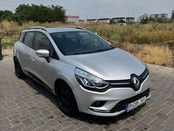 Gri Utilizat 2017 Renault Clio GrandTour Life Break | 4.500 EUR (Preț bun)