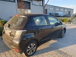 Negru Utilizat 2012 Toyota Yaris Hybrid Hatchback | 5.450 EUR (Preț OK)