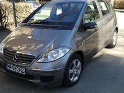 Gri Utilizat 2004 Mercedes A180 Hatchback | 2.290 EUR (Preț OK)