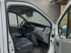 Alb Utilizat 2005 Renault Trafic Van | 1.700 EUR