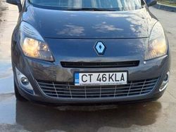 Gri Utilizat 2010 Renault Grand Scénic III Monovolum | 4.900 EUR (Scump)