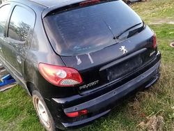 Utilizat 2011 Peugeot 206 Berlinǎ | 1.234 EUR